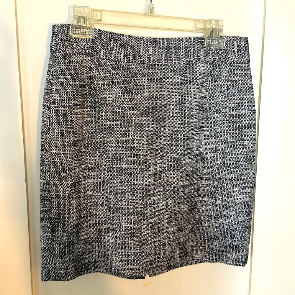 Banana Republic tweed pencil skirt